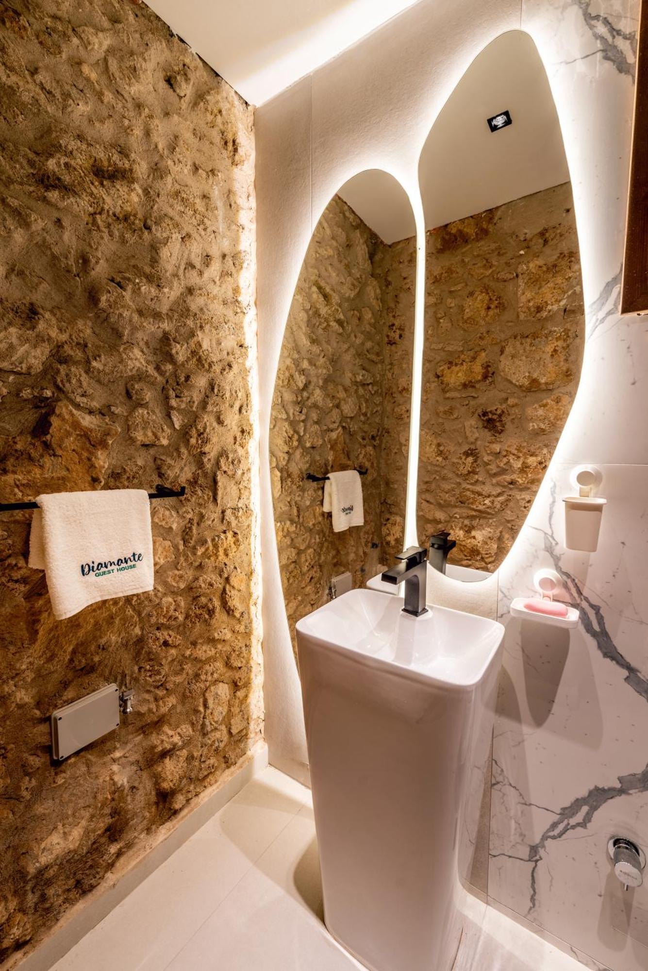 Diamante Guest House-Stone Room Famagusta  Exteriör bild